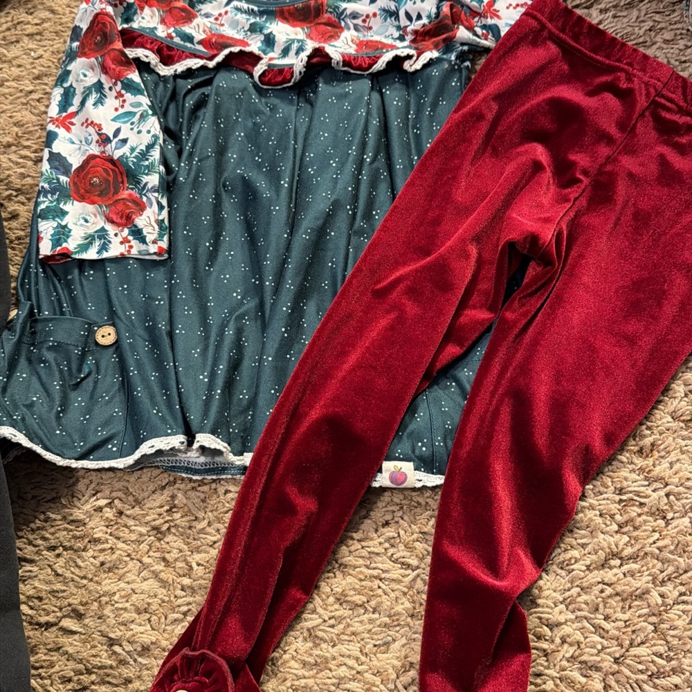 Cheeky Plum Outfit